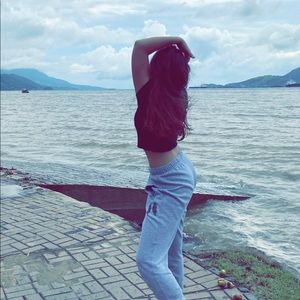 Meet your Posher, Angelina